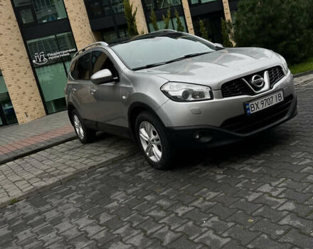 Серый Ниссан Кашкай 2, объемом двигателя 2 л и пробегом 218 тыс. км за 9800 $, фото 3 на Automoto.ua