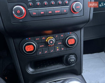 Серый Ниссан Кашкай 2, объемом двигателя 2 л и пробегом 178 тыс. км за 11200 $, фото 32 на Automoto.ua