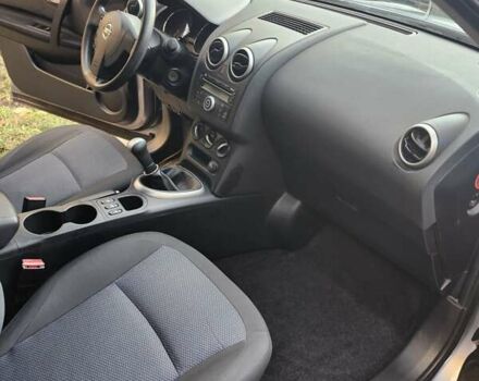 Ніссан Кашкай 2 2011 у Києві на Automoto.ua Сірий Ніссан Кашкай 2, об'ємом двигуна 1.6 л та пробігом 142 тис. км за 10500 $, фото 41 на Automoto.ua