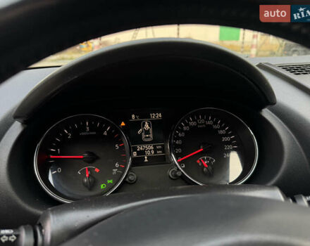 Серый Ниссан Кашкай 2, объемом двигателя 1.5 л и пробегом 247 тыс. км за 10350 $, фото 43 на Automoto.ua