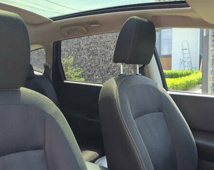 Ниссан Кашкай 2 2011 в Чернигове на Automoto.ua Серый Ниссан Кашкай 2, объемом двигателя 2 л и пробегом 142 тыс. км за 11300 $, фото 7 на Automoto.ua