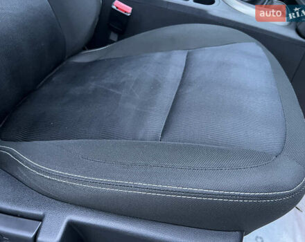 Серый Ниссан Кашкай 2, объемом двигателя 2 л и пробегом 178 тыс. км за 11200 $, фото 77 на Automoto.ua