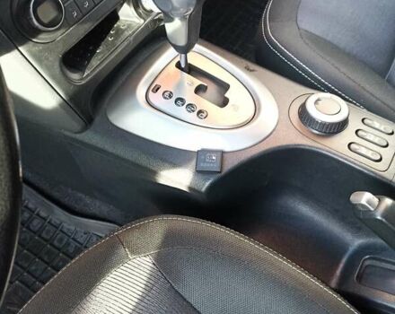 Сірий Ніссан Кашкай 2, об'ємом двигуна 2 л та пробігом 165 тис. км за 11300 $, фото 25 на Automoto.ua