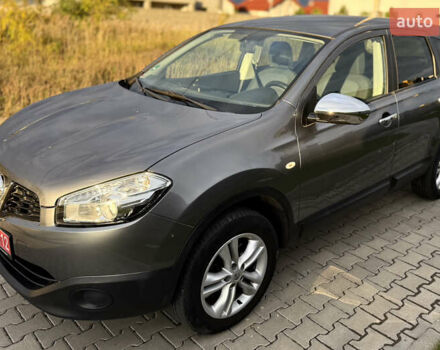 Серый Ниссан Кашкай 2, объемом двигателя 2 л и пробегом 193 тыс. км за 9700 $, фото 4 на Automoto.ua