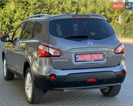 Серый Ниссан Кашкай 2, объемом двигателя 2 л и пробегом 138 тыс. км за 11499 $, фото 5 на Automoto.ua