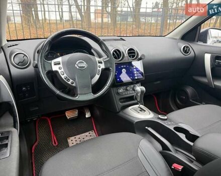 Серый Ниссан Кашкай 2, объемом двигателя 2 л и пробегом 230 тыс. км за 12200 $, фото 24 на Automoto.ua