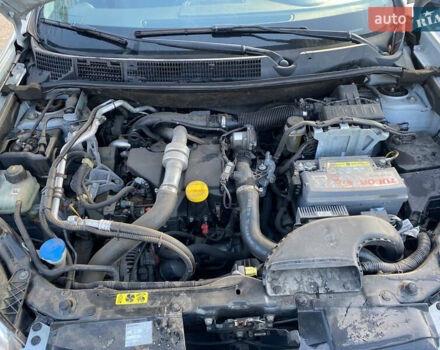 Серый Ниссан Кашкай 2, объемом двигателя 1.5 л и пробегом 217 тыс. км за 10800 $, фото 25 на Automoto.ua