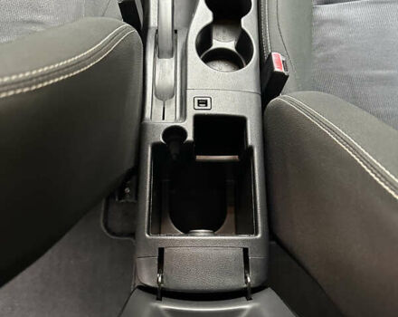 Серый Ниссан Кашкай 2, объемом двигателя 2 л и пробегом 218 тыс. км за 12400 $, фото 61 на Automoto.ua