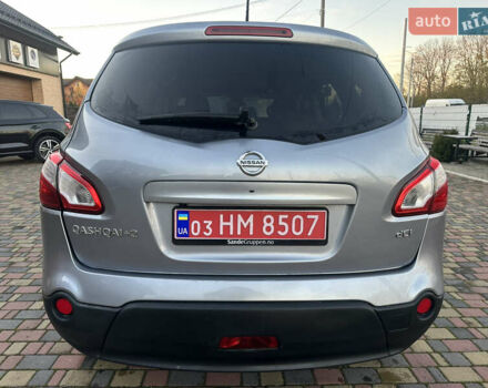 Сірий Ніссан Кашкай 2, об'ємом двигуна 1.6 л та пробігом 220 тис. км за 11550 $, фото 3 на Automoto.ua