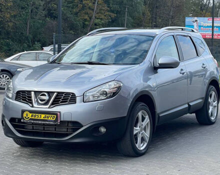 Серый Ниссан Кашкай 2, объемом двигателя 1.6 л и пробегом 211 тыс. км за 12000 $, фото 2 на Automoto.ua
