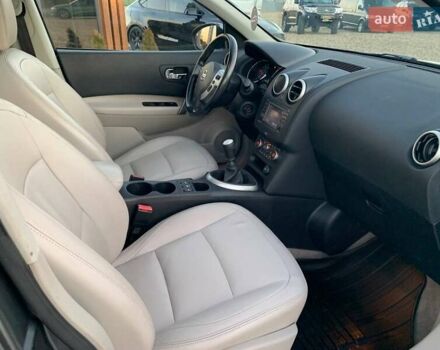 Серый Ниссан Кашкай 2, объемом двигателя 1.6 л и пробегом 157 тыс. км за 12199 $, фото 32 на Automoto.ua