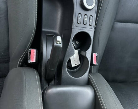 Сірий Ніссан Кашкай 2, об'ємом двигуна 1.6 л та пробігом 220 тис. км за 11550 $, фото 37 на Automoto.ua