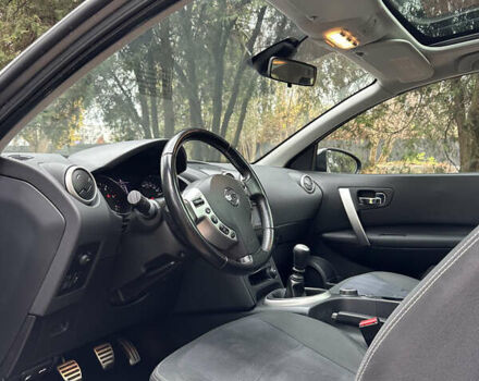 Серый Ниссан Кашкай 2, объемом двигателя 2 л и пробегом 218 тыс. км за 12400 $, фото 51 на Automoto.ua