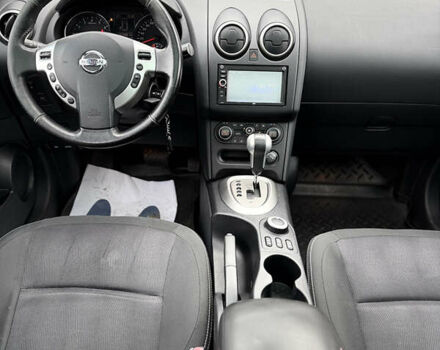 Серый Ниссан Кашкай 2, объемом двигателя 2 л и пробегом 168 тыс. км за 10400 $, фото 17 на Automoto.ua