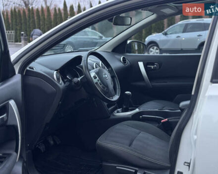 Серый Ниссан Кашкай 2, объемом двигателя 1.6 л и пробегом 239 тыс. км за 9199 $, фото 25 на Automoto.ua