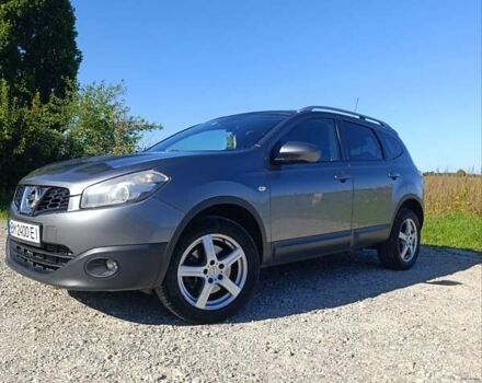 Серый Ниссан Кашкай 2, объемом двигателя 1.6 л и пробегом 276 тыс. км за 10800 $, фото 3 на Automoto.ua