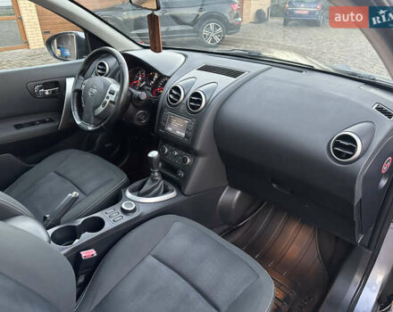 Сірий Ніссан Кашкай 2, об'ємом двигуна 1.6 л та пробігом 220 тис. км за 11550 $, фото 57 на Automoto.ua