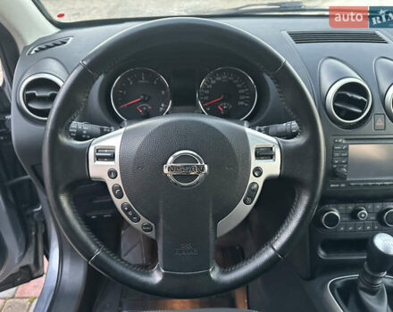 Сірий Ніссан Кашкай 2, об'ємом двигуна 1.6 л та пробігом 220 тис. км за 11550 $, фото 34 на Automoto.ua