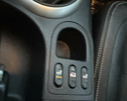 Серый Ниссан Кашкай 2, объемом двигателя 1.6 л и пробегом 240 тыс. км за 11399 $, фото 16 на Automoto.ua