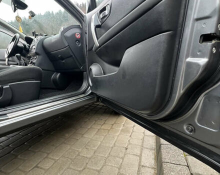 Сірий Ніссан Кашкай 2, об'ємом двигуна 1.6 л та пробігом 246 тис. км за 11400 $, фото 34 на Automoto.ua