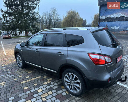 Сірий Ніссан Кашкай 2, об'ємом двигуна 1.6 л та пробігом 240 тис. км за 11199 $, фото 35 на Automoto.ua