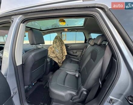 Серый Ниссан Кашкай 2, объемом двигателя 2 л и пробегом 161 тыс. км за 14000 $, фото 13 на Automoto.ua