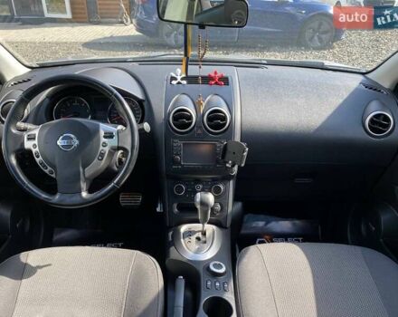Серый Ниссан Кашкай 2, объемом двигателя 2 л и пробегом 226 тыс. км за 13190 $, фото 11 на Automoto.ua