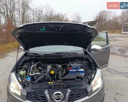 Серый Ниссан Кашкай 2, объемом двигателя 1.5 л и пробегом 221 тыс. км за 11600 $, фото 8 на Automoto.ua