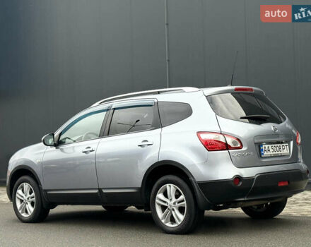 Серый Ниссан Кашкай 2, объемом двигателя 2 л и пробегом 168 тыс. км за 10700 $, фото 6 на Automoto.ua