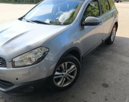 Сірий Ніссан Кашкай 2, об'ємом двигуна 2 л та пробігом 132 тис. км за 12400 $, фото 2 на Automoto.ua