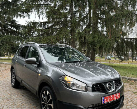 Серый Ниссан Кашкай 2, объемом двигателя 2 л и пробегом 218 тыс. км за 12400 $, фото 2 на Automoto.ua