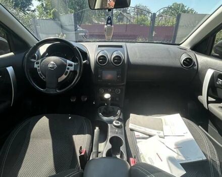 Сірий Ніссан Кашкай 2, об'ємом двигуна 2 л та пробігом 176 тис. км за 12800 $, фото 7 на Automoto.ua