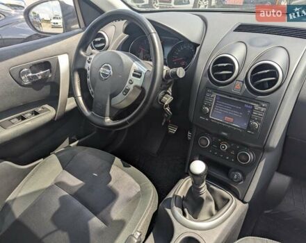 Сірий Ніссан Кашкай 2, об'ємом двигуна 1.6 л та пробігом 150 тис. км за 11550 $, фото 41 на Automoto.ua