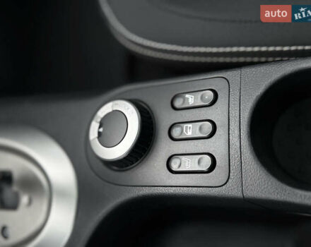 Серый Ниссан Кашкай 2, объемом двигателя 2 л и пробегом 168 тыс. км за 10700 $, фото 29 на Automoto.ua