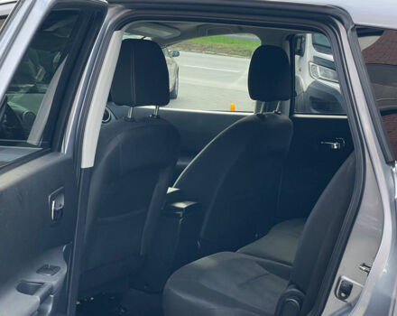 Серый Ниссан Кашкай 2, объемом двигателя 1.6 л и пробегом 211 тыс. км за 12000 $, фото 13 на Automoto.ua