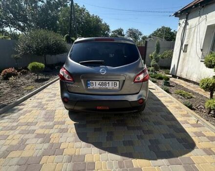 Сірий Ніссан Кашкай 2, об'ємом двигуна 2 л та пробігом 176 тис. км за 12800 $, фото 2 на Automoto.ua