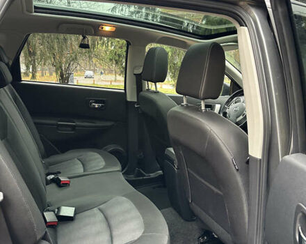 Серый Ниссан Кашкай 2, объемом двигателя 2 л и пробегом 218 тыс. км за 12400 $, фото 44 на Automoto.ua