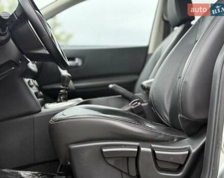Сірий Ніссан Кашкай 2, об'ємом двигуна 1.5 л та пробігом 162 тис. км за 12500 $, фото 30 на Automoto.ua