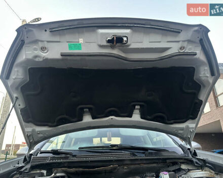 Сірий Ніссан Кашкай 2, об'ємом двигуна 1.6 л та пробігом 220 тис. км за 11550 $, фото 67 на Automoto.ua