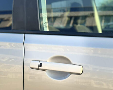 Серый Ниссан Кашкай 2, объемом двигателя 1.6 л и пробегом 255 тыс. км за 10600 $, фото 5 на Automoto.ua