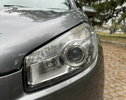 Серый Ниссан Кашкай 2, объемом двигателя 2 л и пробегом 218 тыс. км за 12400 $, фото 33 на Automoto.ua