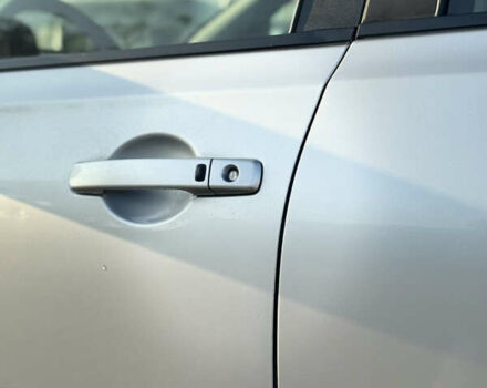 Серый Ниссан Кашкай 2, объемом двигателя 1.6 л и пробегом 255 тыс. км за 10600 $, фото 16 на Automoto.ua