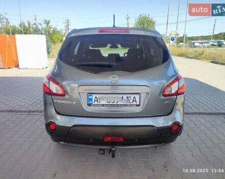 Сірий Ніссан Кашкай 2, об'ємом двигуна 2 л та пробігом 206 тис. км за 11800 $, фото 5 на Automoto.ua
