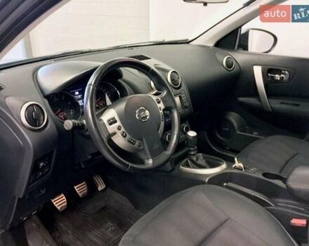 Серый Ниссан Кашкай 2, объемом двигателя 1.6 л и пробегом 162 тыс. км за 12850 $, фото 23 на Automoto.ua