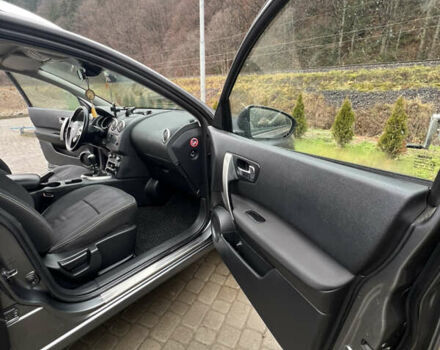 Сірий Ніссан Кашкай 2, об'ємом двигуна 1.6 л та пробігом 246 тис. км за 11400 $, фото 33 на Automoto.ua