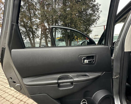 Серый Ниссан Кашкай 2, объемом двигателя 1.6 л и пробегом 240 тыс. км за 10999 $, фото 11 на Automoto.ua