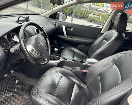 Сірий Ніссан Кашкай 2, об'ємом двигуна 1.6 л та пробігом 188 тис. км за 12100 $, фото 18 на Automoto.ua