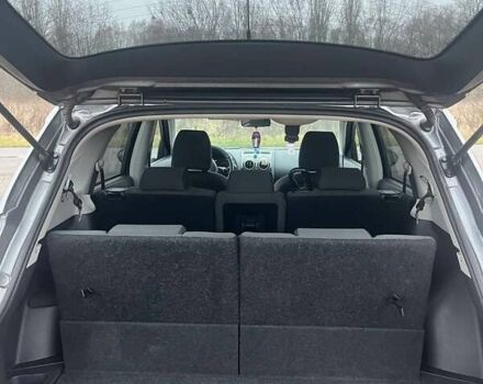 Сірий Ніссан Кашкай 2, об'ємом двигуна 1.46 л та пробігом 275 тис. км за 11000 $, фото 8 на Automoto.ua