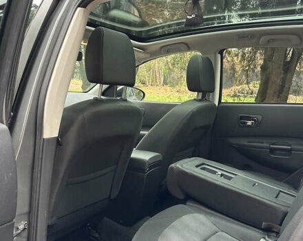 Серый Ниссан Кашкай 2, объемом двигателя 2 л и пробегом 218 тыс. км за 12400 $, фото 47 на Automoto.ua