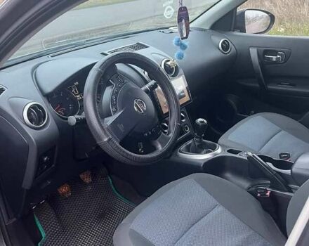 Сірий Ніссан Кашкай 2, об'ємом двигуна 1.46 л та пробігом 275 тис. км за 11000 $, фото 5 на Automoto.ua